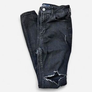Hollister Petite short destroyed cigarette skinny ripped black jeans junior jean
